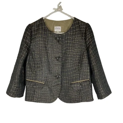 Chaqueta Armani Coeectioni Vintage Recortada Acolchada Estampado Caimán/Hilo Dorado 10 Foto 1 de 4