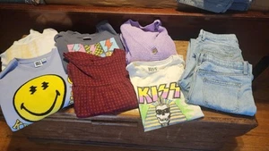 OLD NAVY AC/DC KISS LOT OF GIRLS SIZE 14/16 PLUS JEANS SHIRTS TRENDY 8 PC LOT - Picture 1 of 19