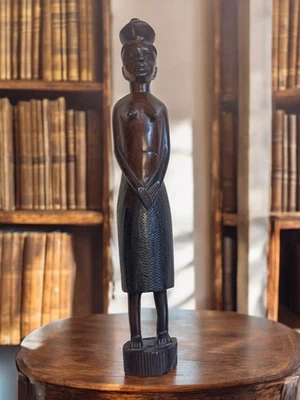 Ancienne statuette africaine en bois d’ébène, grande sculpture ethnique vintage - Photo 1/4