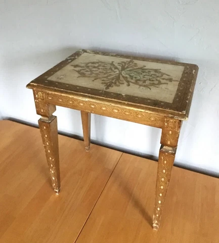 Vintage Gold Gilt Wood Side Table MADE IN ITALY Florence Italian Antique Style Cover