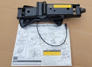 1994-1996 CORVETTE OEM FACTORY JACK WITH INSTRUCTIONS GREAT CONDITION C4 - Picture 1 of 5