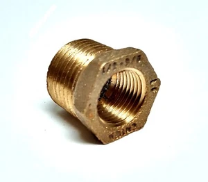 Grainger 1VFX4, Hex Bushing, 1/2" Male NPT X 3/8" Female NPT, 125psi, Red Brass - Picture 1 of 2