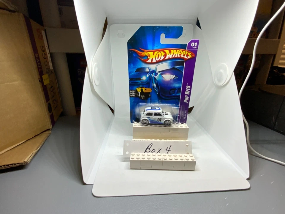 Hot Wheels GMC Motorhome Diecast Car