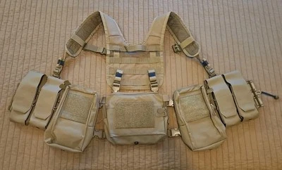 Whiskey Two Four, plataforma táctica modular y ajustable Carcajou - marrón coyote Foto 1 de 4