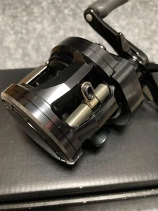 Daiwa 18Ryoga 1016Hl Ryoga Linkshänder Hyperdrive Digitalgetriebe inklusive - Bild 1 von 8