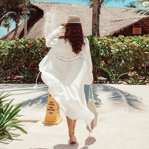Bikini cover up jacket, hot spring swimsuit, and hollowed out seaside beach - Picture 1 of 5