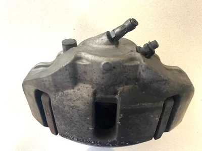 BMW 745i 750i E65 2000-2005 ~ Pinza de freno delantera derecha ~ 34116756304 Foto 1 de 4