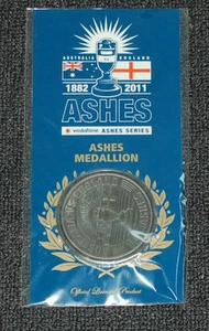 ASHES MEDALLION AUSTRALIA ENGLAND CRICKET SMITH WARNER STARC ROOT STOKES BRADMAN - Picture 1 of 1
