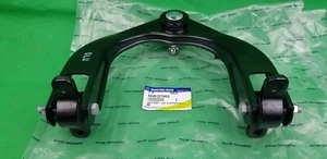 GENUINE SSANGYONG STAVIC 2.7 L TD & 3.2 L PETROL FRONT SUSPENSION UPPER ARM - LH - Picture 1 of 2