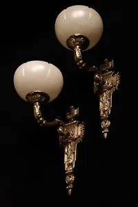 High Quality Alabaster Wall Sconces Antique style  - Picture 1 of 9