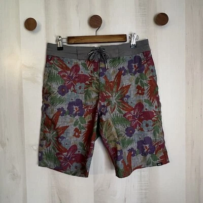 Pantalones cortos para hombre Vans Deck Siders aptos para el agua florales talla 30 cordón Foto 1 de 4