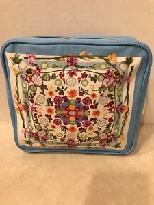 Estee Lauder Amba Living Cosmetic Bag - Picture 1 of 5