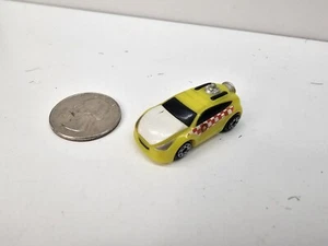 Small Hasbro Micro Machine Rocket Powered Taxi Cab - Picture 1 of 2