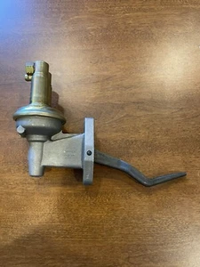 Ford Truck F-150 F-250 F-350 351ci 400ci 1979 Carter Mechanical Fuel Pump M60002 - Picture 1 of 6