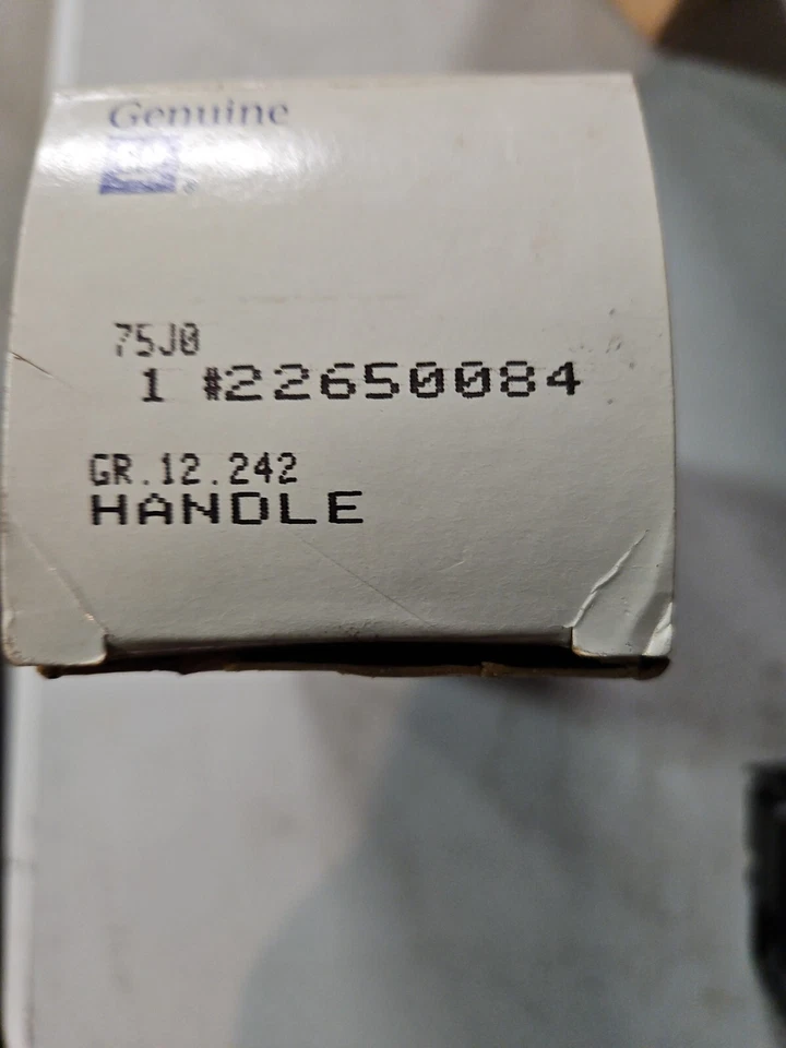 Manija de liberación de maletero para Pontiac Sunfire/Chevy Cavalier 95-05 NOS GM 22650084  Foto 1 de 4