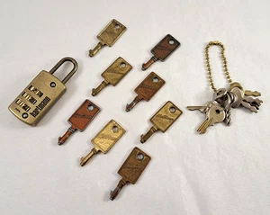 Lot of Vintage Keys & Lock Only for Hartmann Luggage - Picture 1 of 2