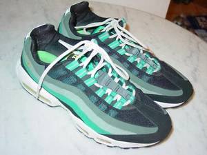 2013 Nike Air Max 95 No Sew Black/Venom/Turbo Green Running Shoes! Size 9 - Picture 1 of 12