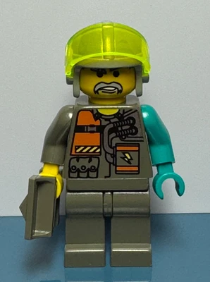 Lego Rock Raiders Chief Minifigure rck006 From Set 3347 - Image 1 of 4