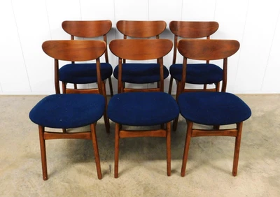 Juego de comedor West Elm con mesa de comedor Mid-Century y 6 sillas de café clásicas Foto 1 de 4