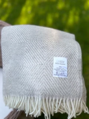 Colcha alfombra natural 100% lana de oveja de Nueva Zelanda a cuadros sofá tiro - Imagen 1 de 4