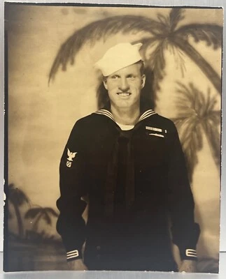 Красивый морской моряк идентифицированный Генри Блэквуд винтажный военного фото 1940-х - Изображение 1 из 3