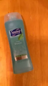 Suave Essentials Ocean Breeze Duschgel 12 FL. OZ. - Bild 1 von 1