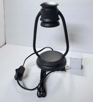 CALENTADOR ELÉCTRICO DE CERA O VELA sin llama Intertek 3162944 linterna huracán negra Foto 1 de 4