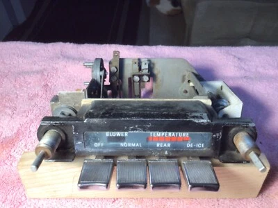 Chevrolet Vega 1972 control de calefacción VEGA usado Foto 1 de 4