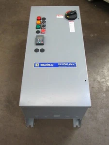 SQUARE D ADJUSTABLE SPEED DRIVE MOTOR CONTROLLER 8839 58EFG4VW C07C08 5KA 460V - Picture 1 of 9