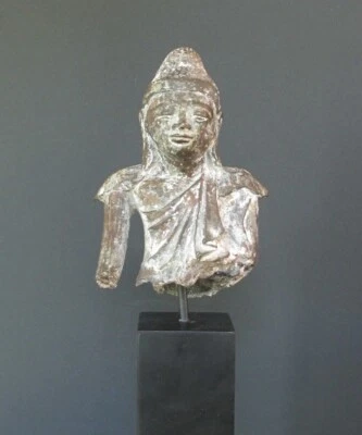 Antique Bust Of Buddha Bronze, Burma - image 1 of 4