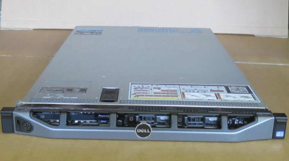 Dell PowerEdge R620 Quad-Core E5-2609 2.4Ghz 4GB Ram 4x 900GB 2x 146GB 1U Server - Image 1 of 1