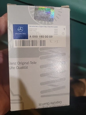 Kit de filtro de aceite de motor genuino Mercedes-Benz 250SE 250SL 280SE 300SE 230SL NUEVO (D) Foto 1 de 4