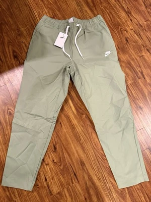 Nike Club Woven Tapered Pants Mens Large Green New DX0623 386 NWT - Image 1 of 4