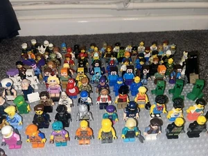 Lego Mystery Bag! (Random 2 Minifigures Included) - Picture 1 of 3