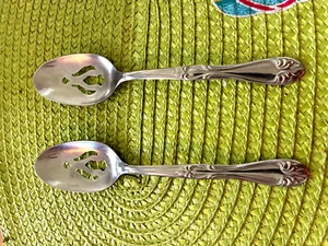 2 Slotted Serving Spoon Superior Stainless USA Pierced Vtg - Picture 1 of 5