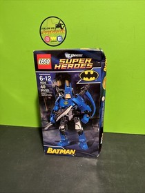 Lego DC Superheroes Batman UltraBuild Set 4526 New In Damaged Sealed Box