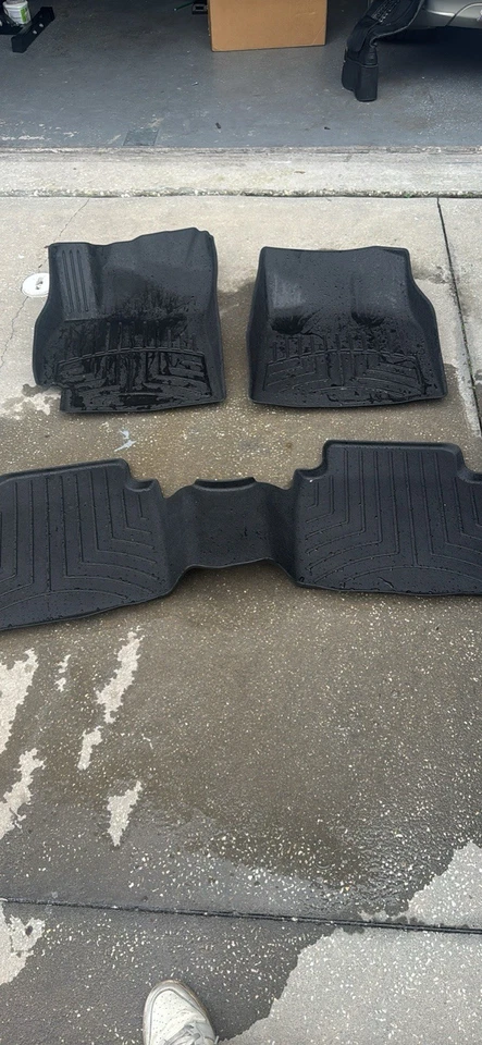 Juego completo de alfombrillas de goma negras Hyundai Elantra Weathertech 2022 Foto 1 de 1