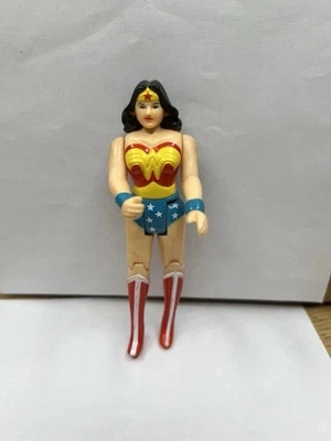Figura de acción vintage Toybiz DC Super Hero 1989 4" Wonder Woman Foto 1 de 4