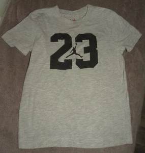 AIR JORDAN Gray T SHIRT Short Sleeve YOUTH Size 7 JUMPMAN # 23 Michael Jordan - Picture 1 of 2
