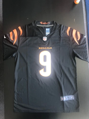 Nike Men's On Filed Cincinnati Bengals Joe Burrow #9 Jersey Size Large NWT Cover