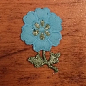 VINTAGE TÜRKIS BLUMEN APPLIKATION KOSTENLOSER VERSAND - Bild 1 von 2