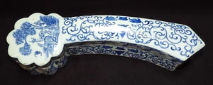 Seltene antike chinesische lange Porzellan Pinseldose in Ruyi-Form - Bild 1 von 12