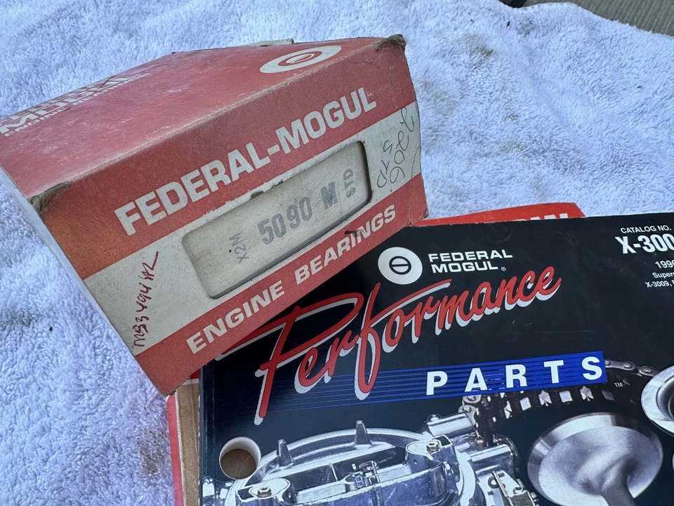 Nuevo de Lote Antiguo Federal Mogul 1983-85 Chevrolet S10 Camaro 2.8L V6 Juego de Cojinetes Principales Estándar Foto 1 de 1