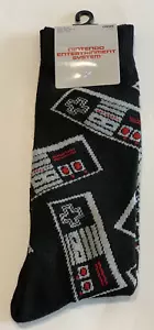 Nintendo Socken schwarz Mario Bros NES 64 Switch Gaming neu kostenloser Versand - Bild 1 von 1