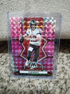 2022 Mosaic π TOM BRADY Pink Camo PRIZM #182 TAMPA BAY BUCCANEERS " the GOAT" - Picture 1 of 3