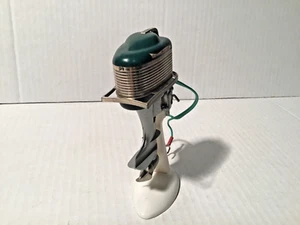 Thunderbolt Mark 55 K&O Mercury Toy Outboard Boat Motor 1955 Battery Op Operated - Picture 1 of 7