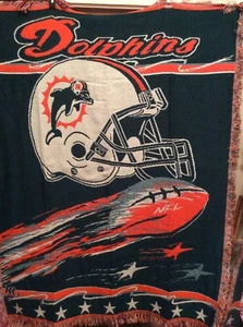 Miami Dolphins NFL Tapestry Throw Fringed Blanket Afghan - Picture 1 of 3