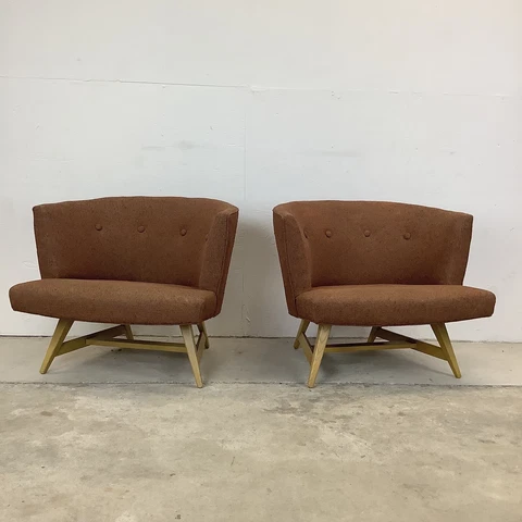 Pair Mid-Century Club Style Lounge Chairs Cover