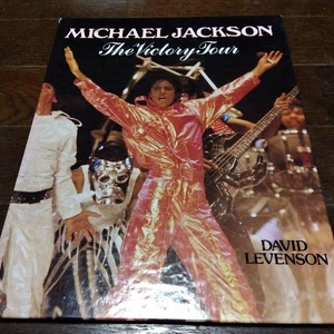 Foreign Books Michael Jackson Victory Tour - Picture 1 of 11