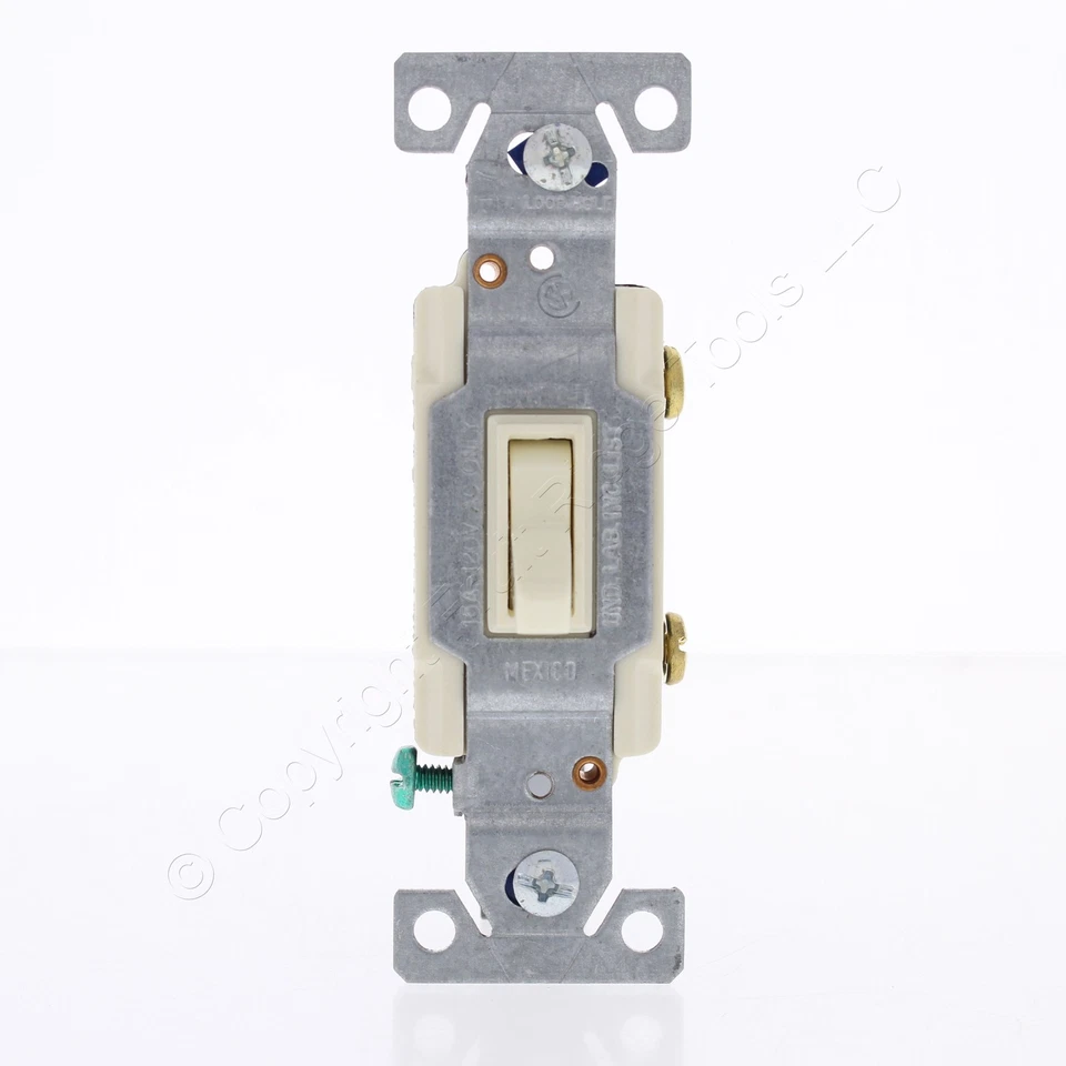 Interruptor de luz de parede Cooper ALMOND ILLUMINATED 15A 120V a granel 1301-7LTA - Imagem 1 de 4